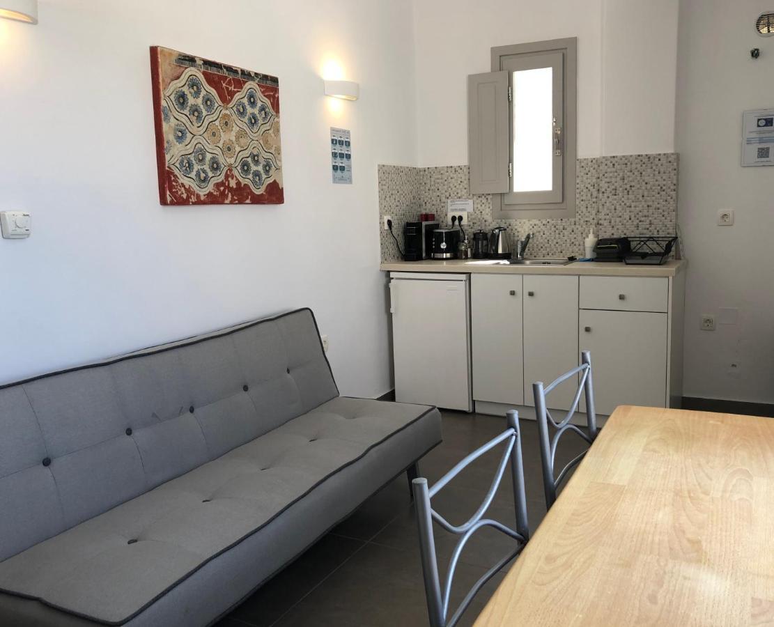 Apartment For 2-3 People Megalochori  Exterior photo